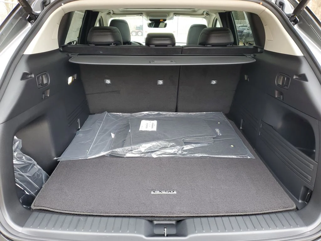 2026 Mazda CX-50 Premium - Photo 8