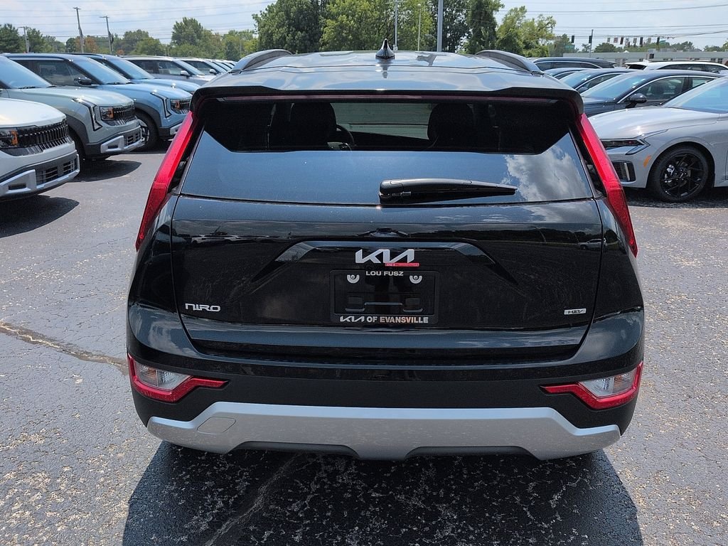 New 2026 Aurora Black Pearl Kia LX image 6