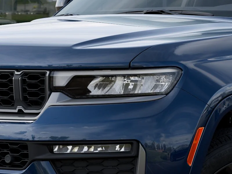 New 2026 Fathom Blue Pearlcoat Jeep Limited Reserve image 38