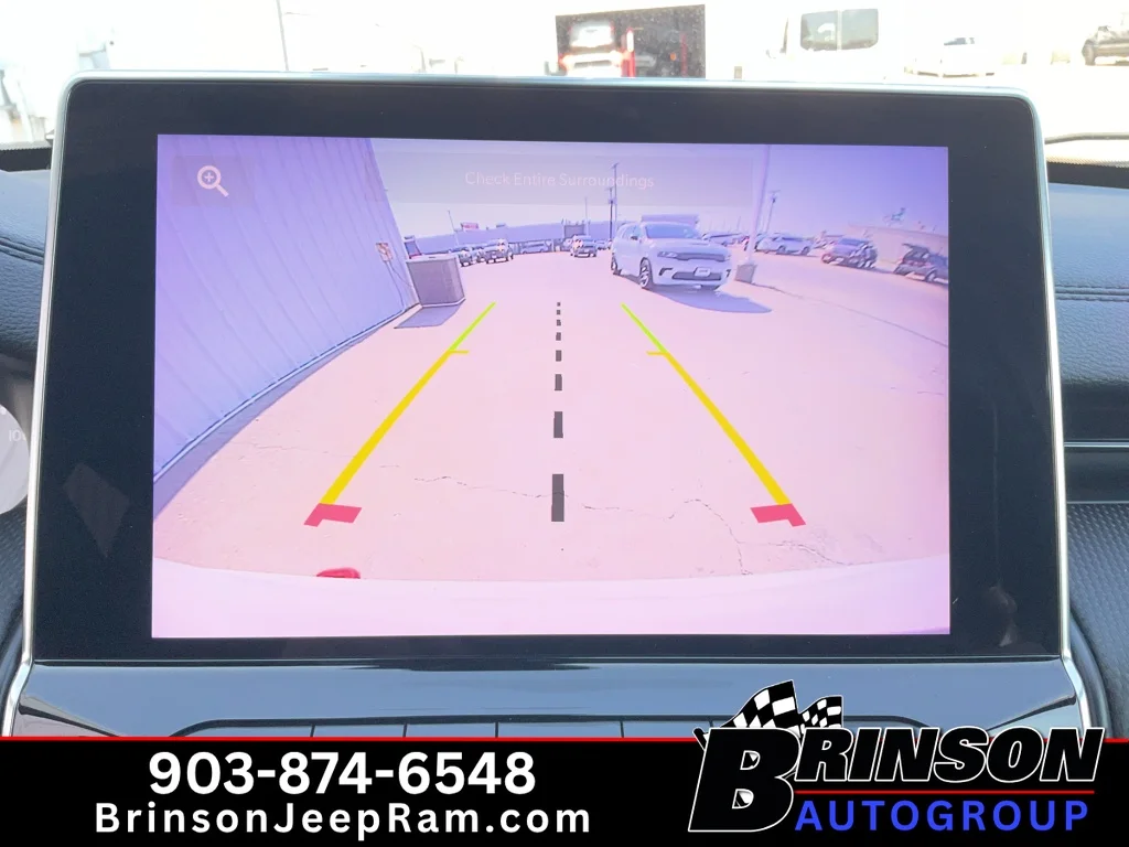 Used 2025 Bright White Clearcoat Jeep Trailhawk image 29