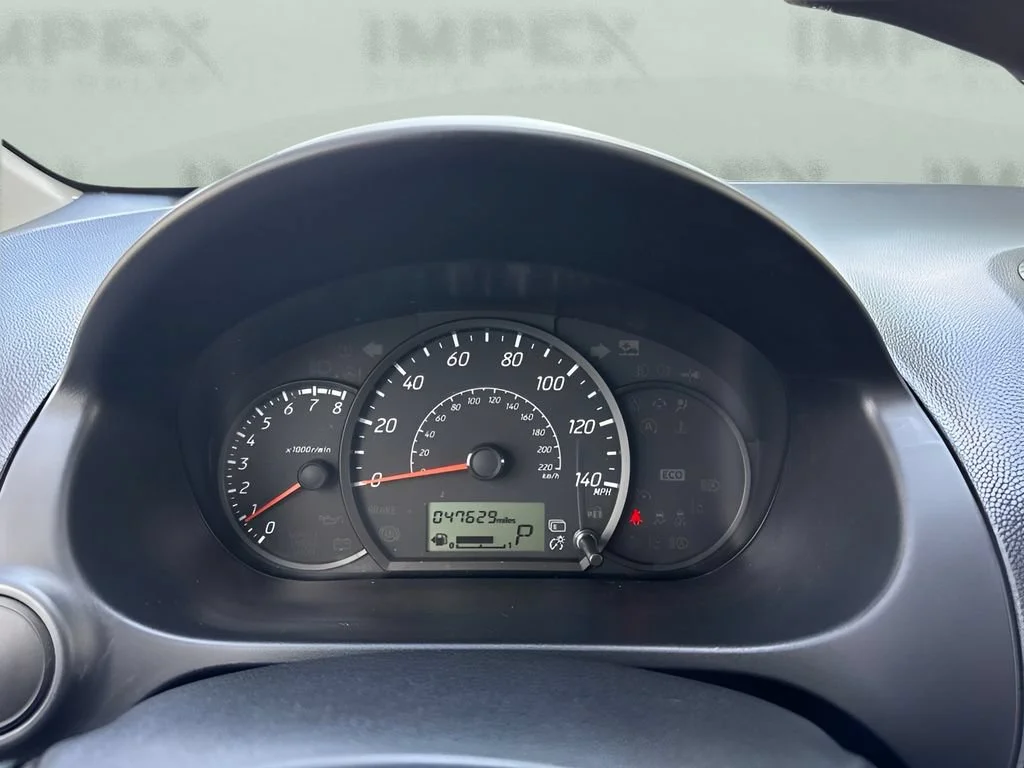 Used 2024  Mitsubishi ES image 19