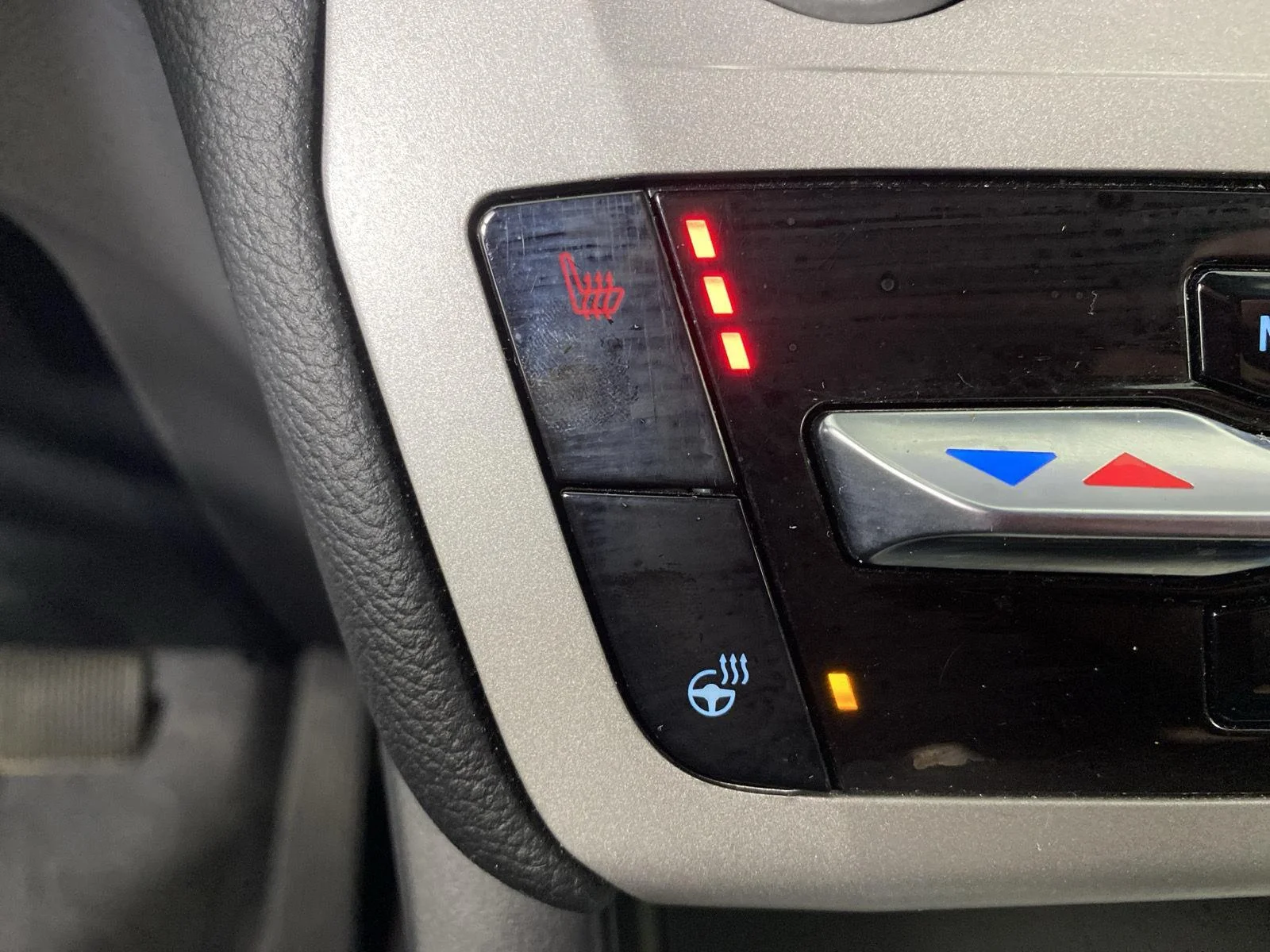 Used 2024 Agate Black Ford XLT image 22