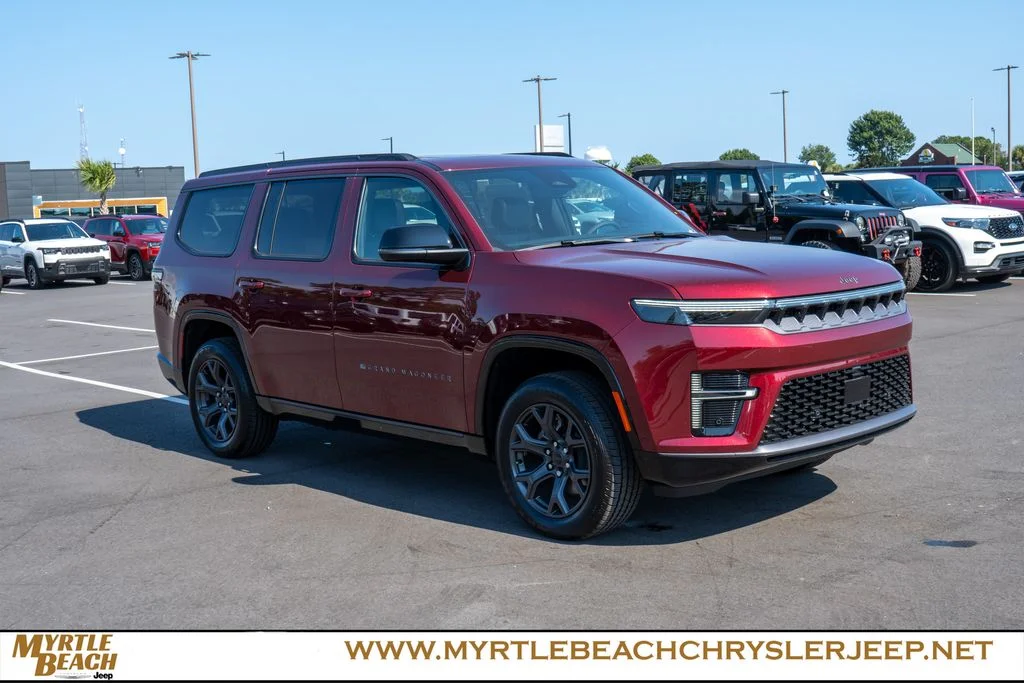 New 2026 Velvet Red Pearl-Coat Exterior Paint Jeep Limited Altitude image 8