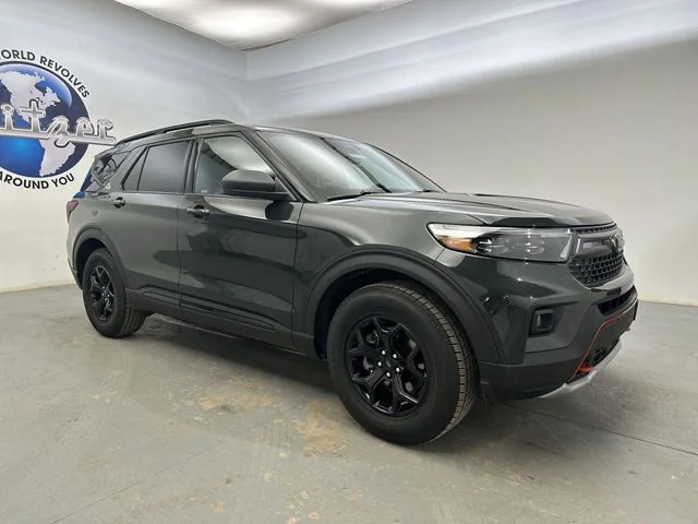 Used 2022 Green Ford Timberline image 11