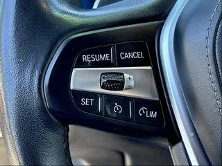 Used 2023 Black BMW xDrive40i image 18