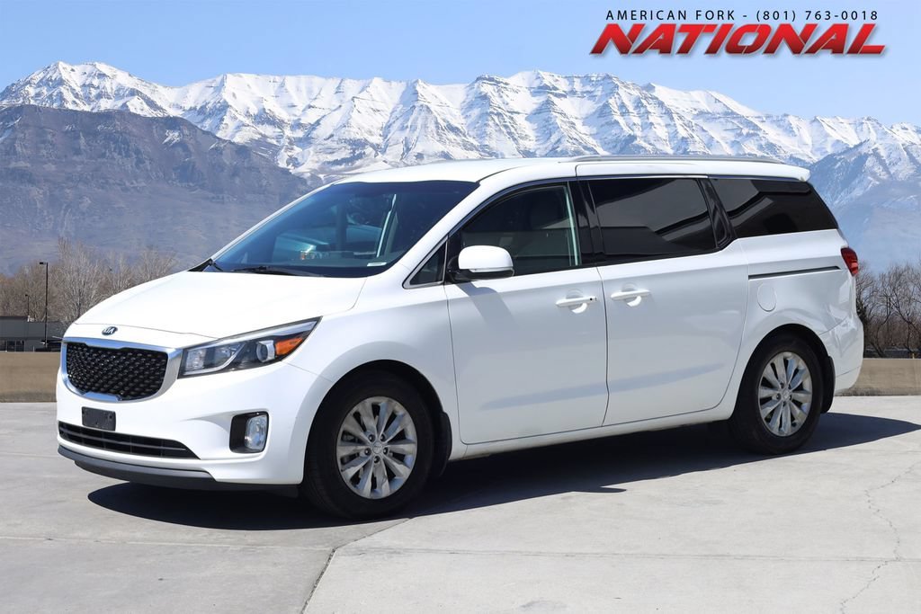 Used 2016 Snow White Pearl Kia EX image 1