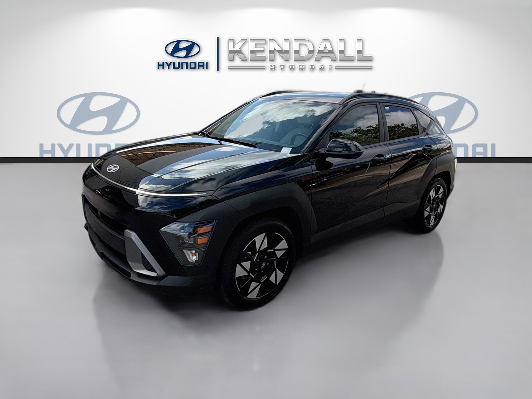 Used 2024 Abyss Black Pearl Hyundai SEL image 3