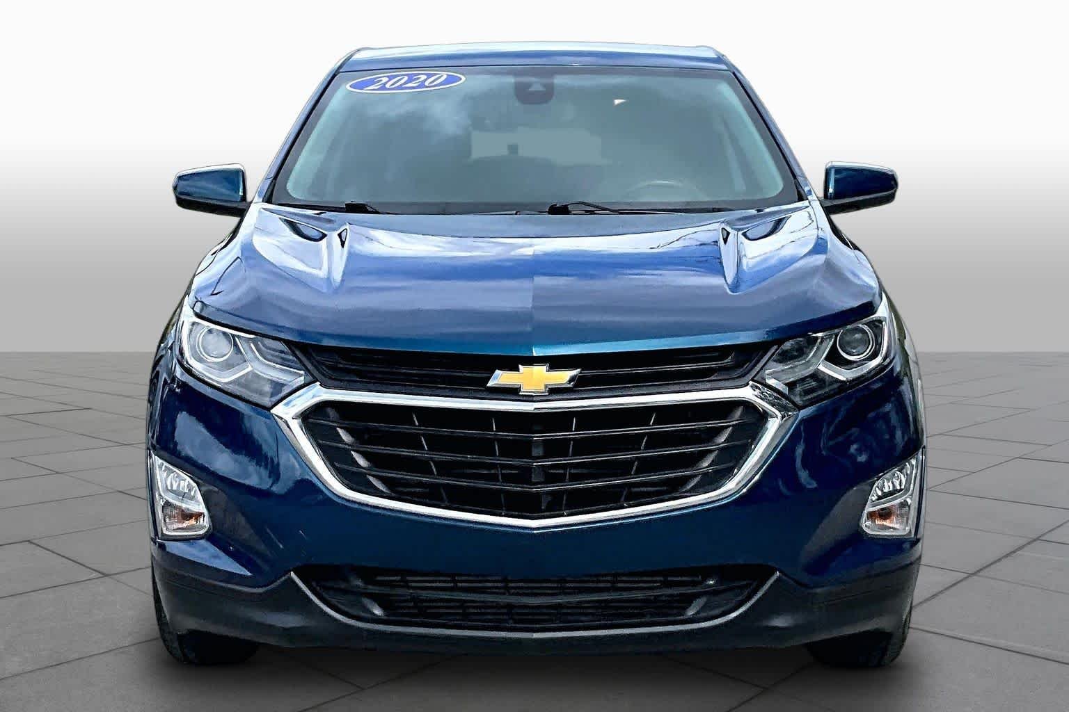 Used 2020 Pacific Blue Metallic Chevrolet LT image 4