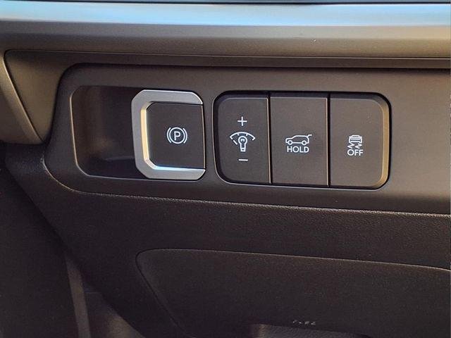 New 2026 White Hyundai SEL AWD image 21