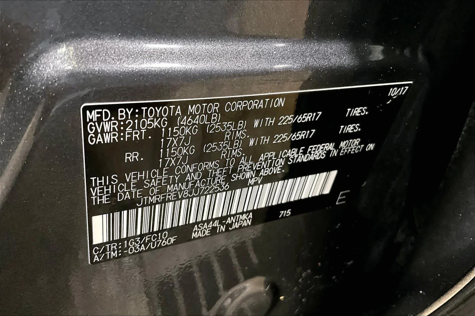 Used 2018 Magnetic Gray Metallic Toyota XLE image 34