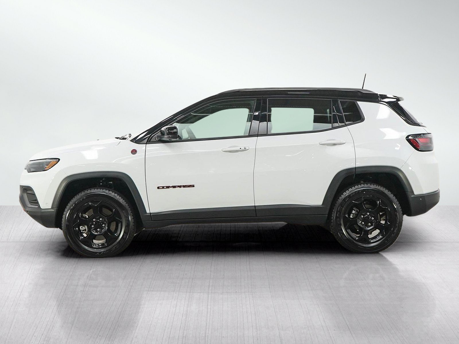 Used 2023 Jeep Compass Trailhawk with VIN 3C4NJDDN7PT535985 for sale in South Saint Paul, Minnesota