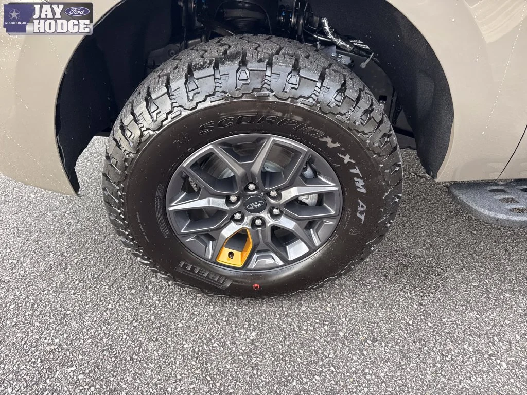 New 2027 Marsh Gray Ford Tremor® image 26