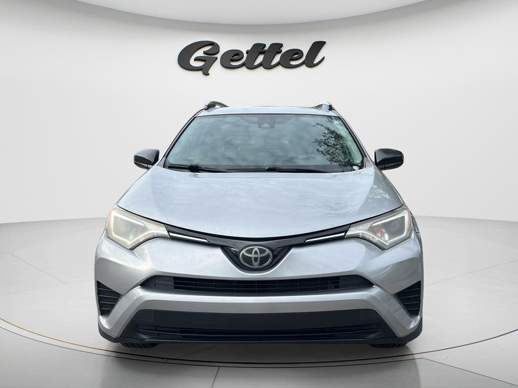Used 2018 Toyota RAV4 LE with VIN JTMZFREV6JJ166680 for sale in Gainesville, FL