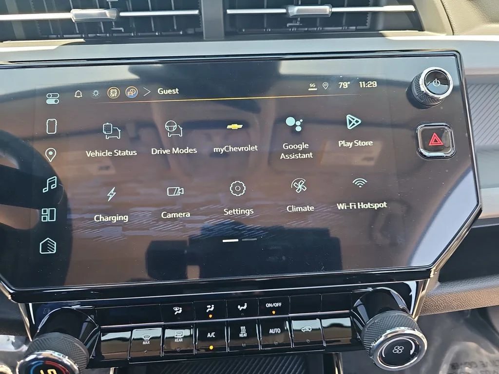 2027 Chevrolet Bolt LT - Photo 21