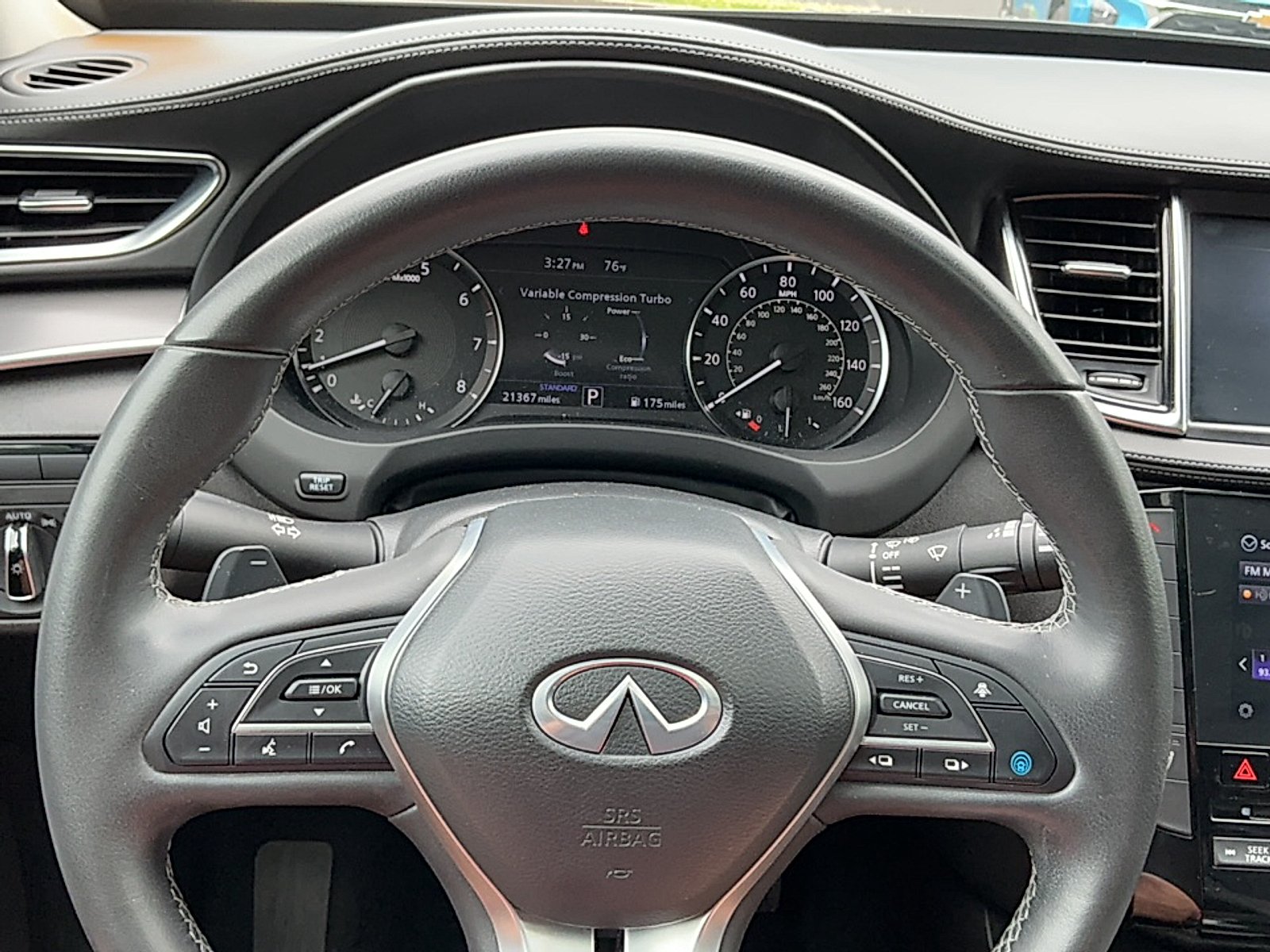 Used 2023 Black Obsidian INFINITI LUXE image 9