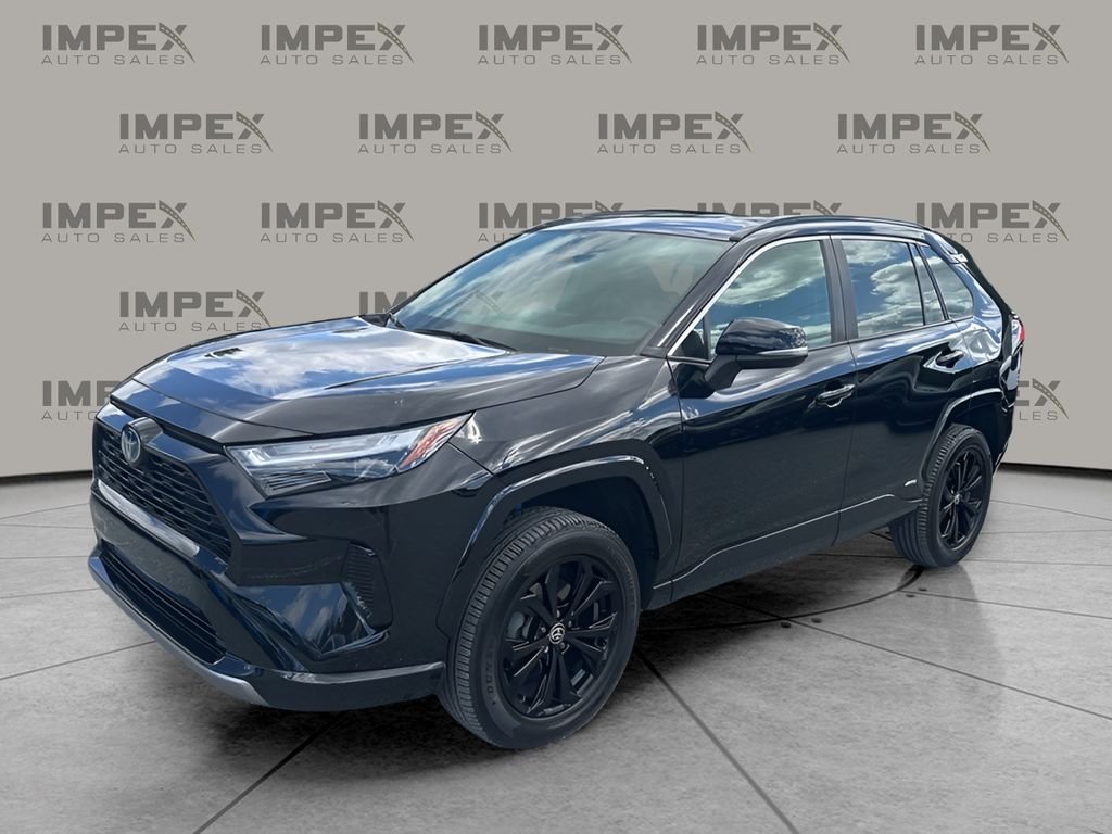 2022 Toyota RAV4 SE