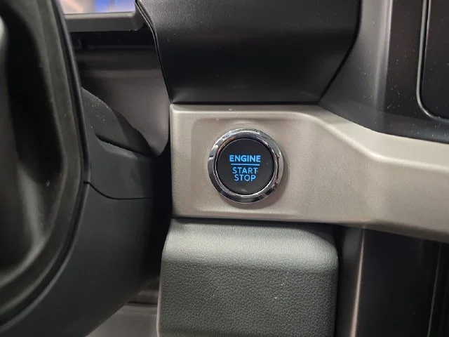 New 2026 Oxford White Ford F-250® XLT image 35