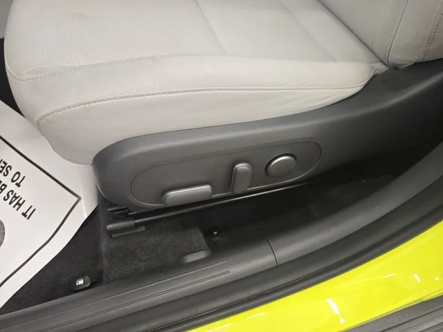 Used 2024 Yellow Hyundai SEL image 34