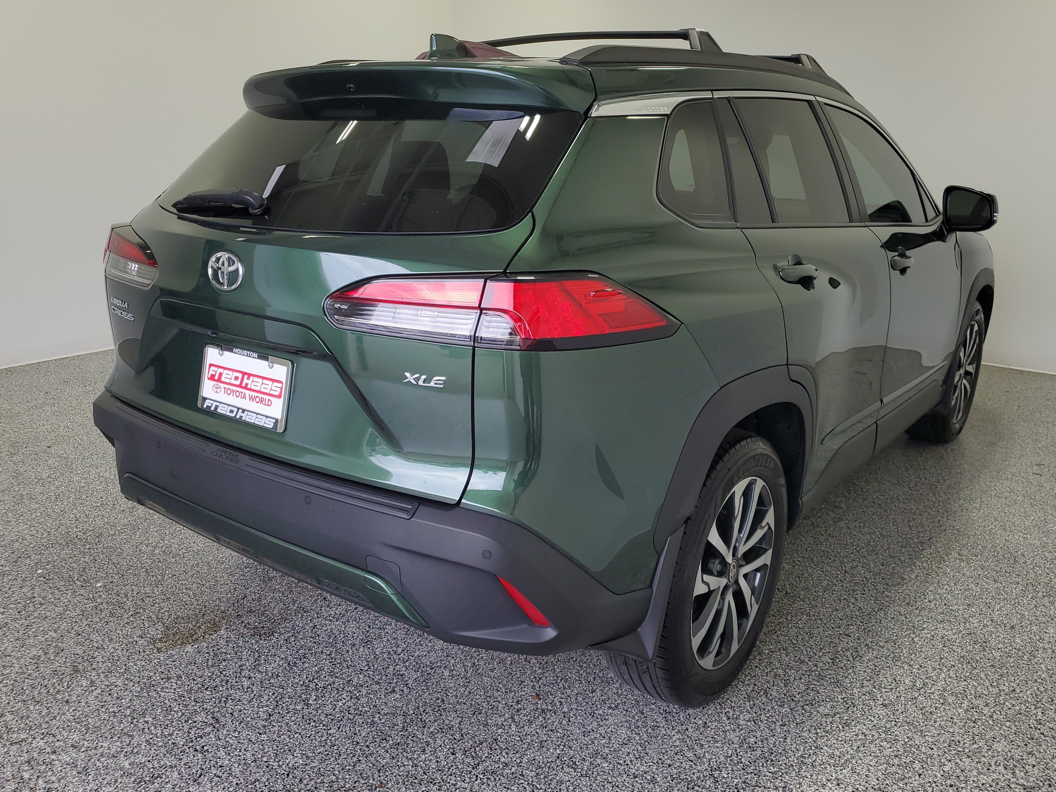 Used 2024 Green Toyota XLE image 5