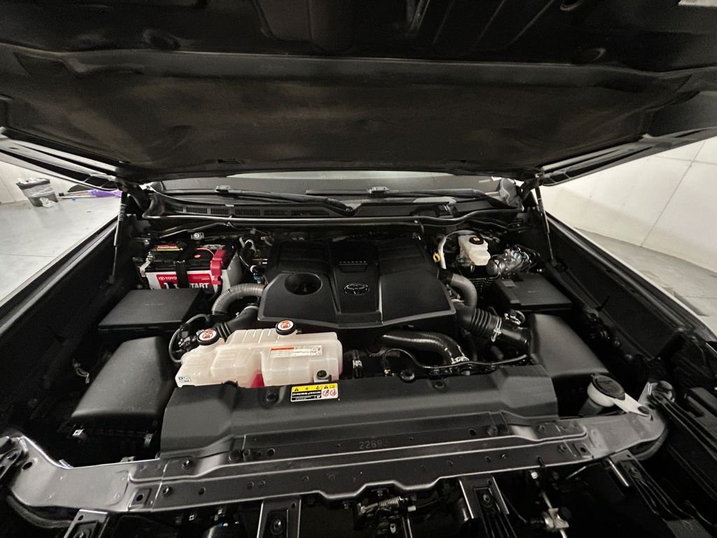 Used 2022 Gray Toyota SR5 image 21