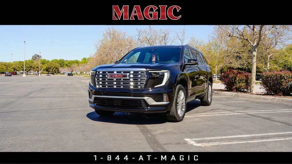 2026 GMC Acadia Denali FWD's photo