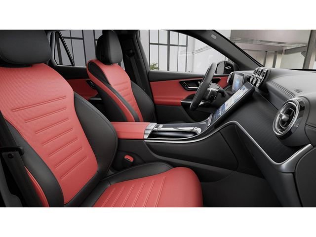 New 2026 MANUFAKTUR exclusive graphite grey magno Mercedes-Benz GLC 300 image 5