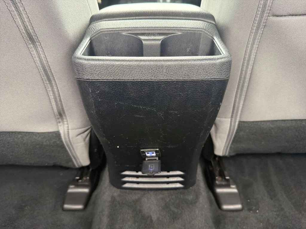 Used 2019 White Toyota SR image 26