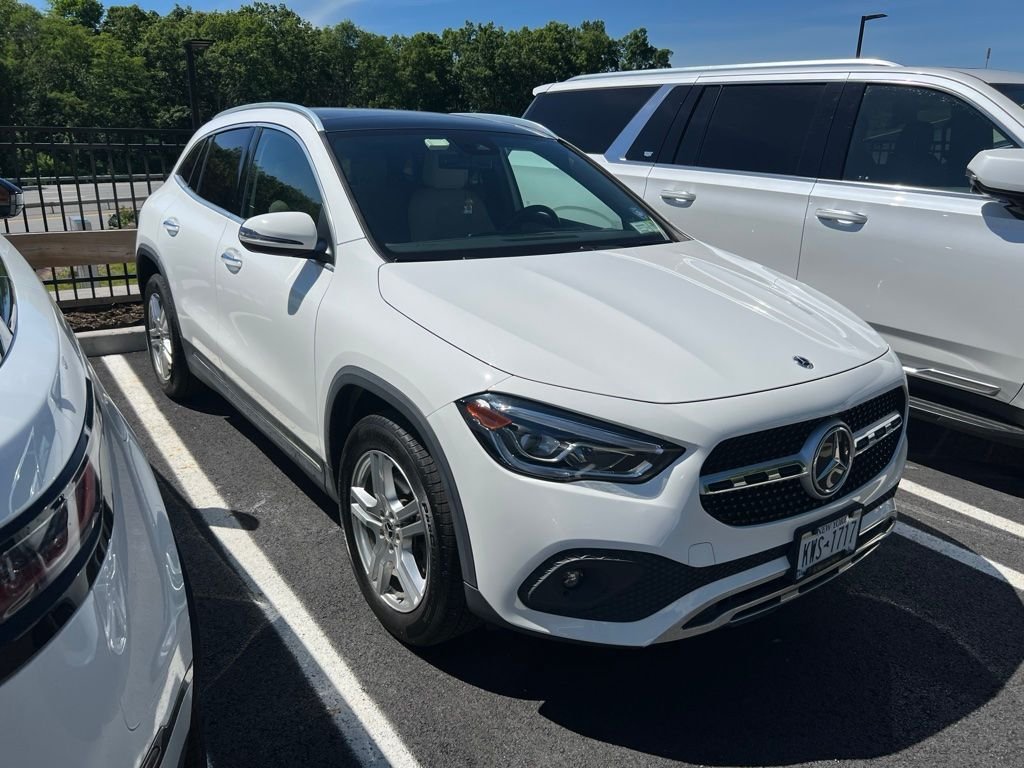 Certified Used 2022 White Mercedes-Benz GLA 250 image 3