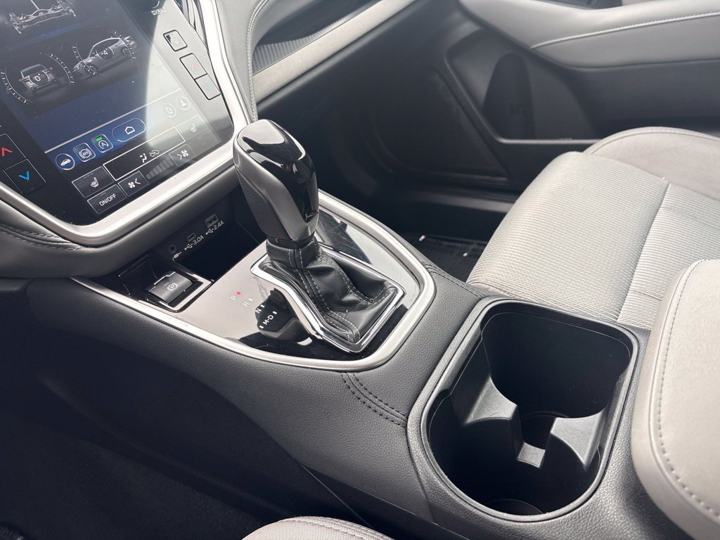 Used 2025 Crystal White Pearl Subaru Premium image 23