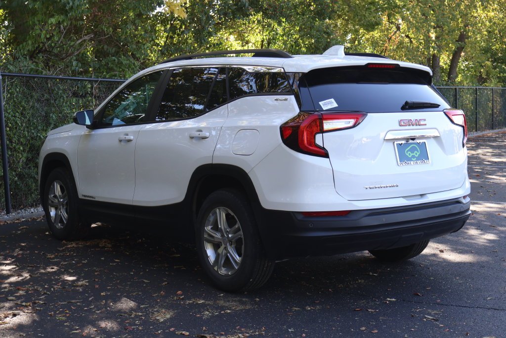2023 GMC Terrain SLE - Photo 7