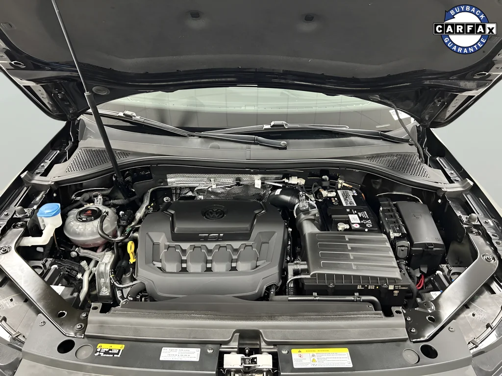 2022 Volkswagen Tiguan SE - Photo 19
