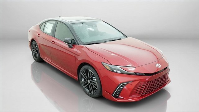 New 2026 Supersonic Red with Midnight Black Metallic roof Toyota XSE image 5