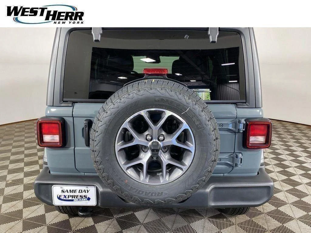 Used 2026 Anvil Clearcoat Jeep Sport S image 43