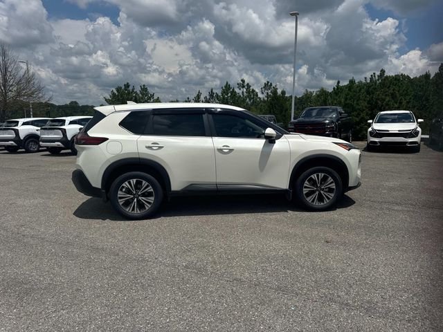 Certified Used 2023 White Nissan SV image 3