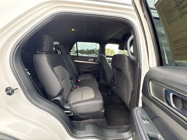 Used 2018 Oxford White Ford XLT image 23