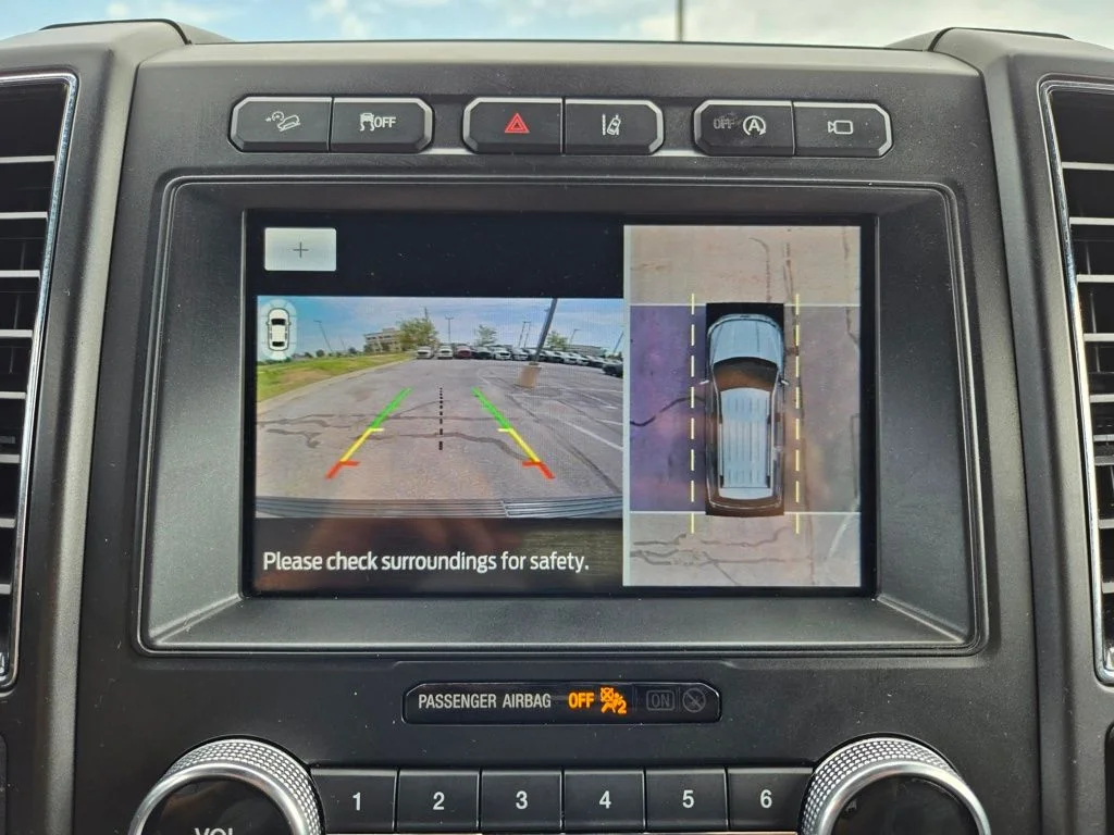 Used 2020 Black Ford Limited image 23