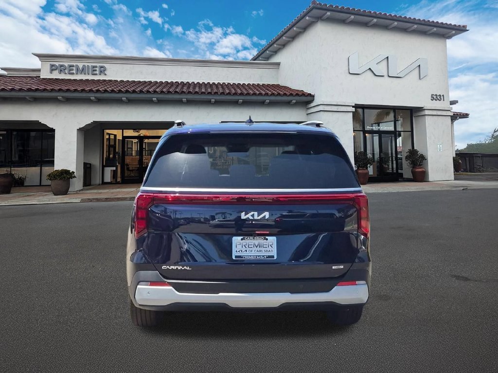 New 2026 Deep Chroma Blue Kia EX image 7