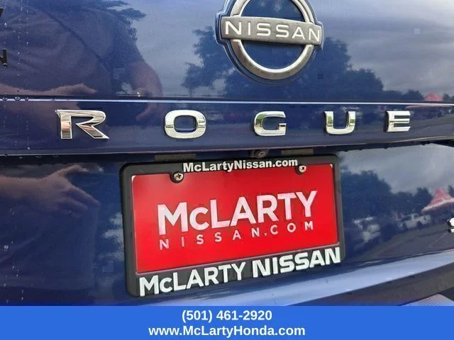 Used 2023 Blue Nissan SV image 14