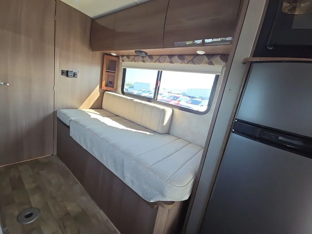 Used 2016 Silver Ram Winnebago image 23