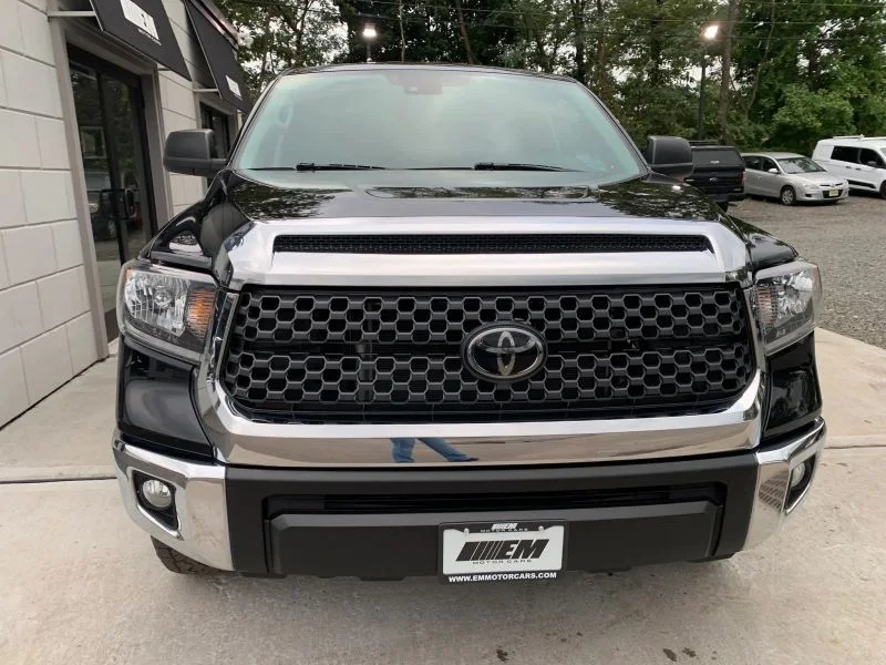 Used 2021 Black Toyota SR5 Pickup 4D 6 1/2 ft image 27