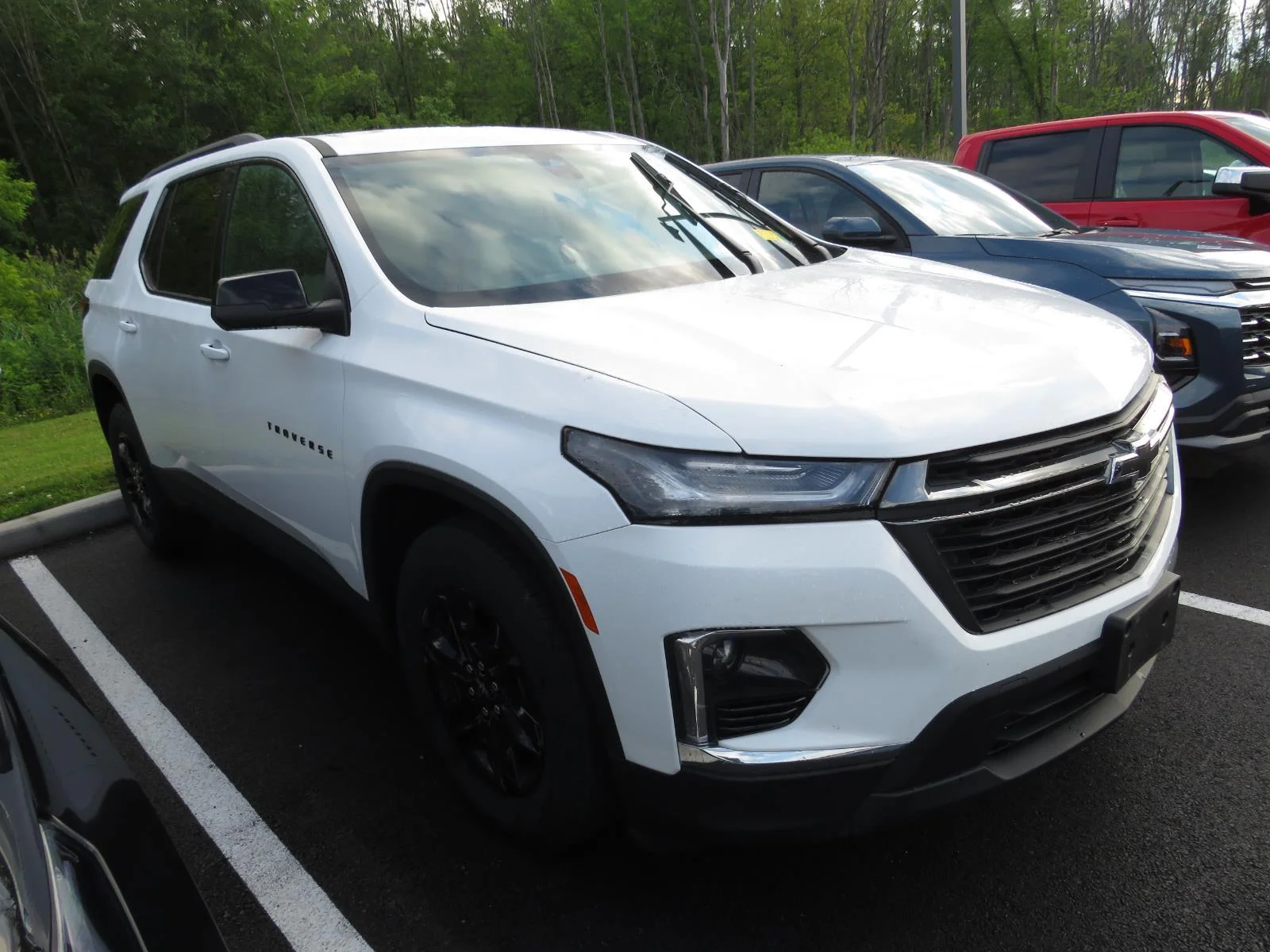 Used 2023 Summit White Chevrolet LS image 8