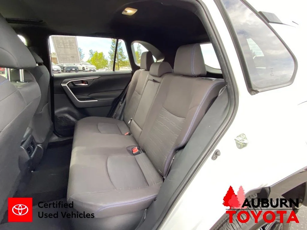 Used 2025 Ice Cap Toyota SE image 25
