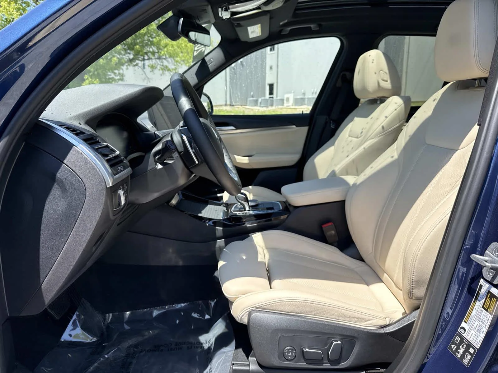 Used 2024 Phytonic Blue Metallic BMW xDrive30i image 26
