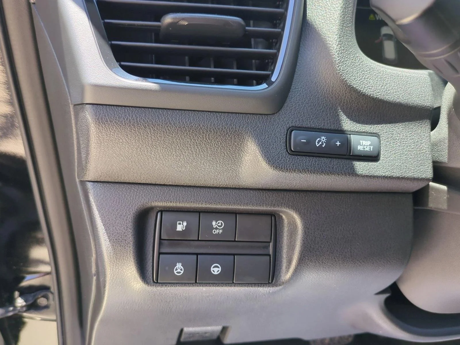 Used 2019 Super Black Nissan SL PLUS image 13