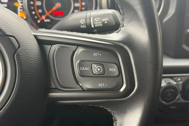 Used 2021 Gray Jeep Sport image 27