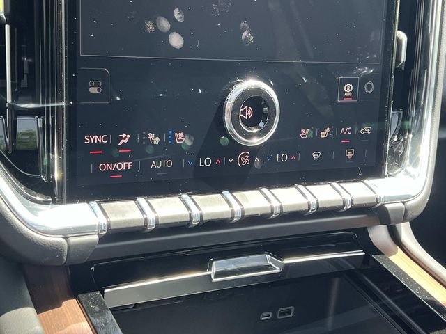 2026 GMC Yukon Denali - Photo 26
