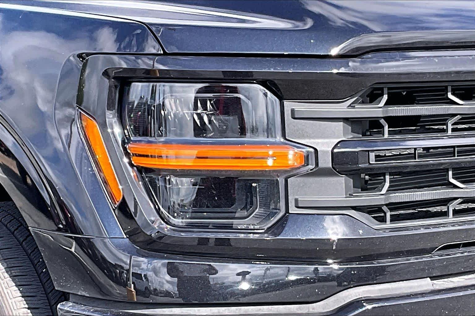New 2026 Agate Black Metallic Ford XLT image 10