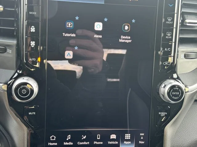 New 2026 Serrano-Green Metallic Exterior Paint RAM LARAMIE image 33