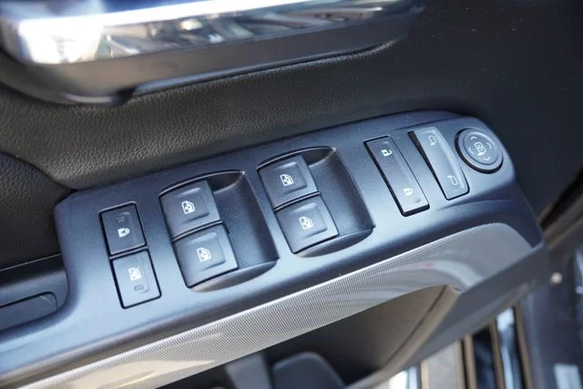 Used 2018 Black Chevrolet LT image 22