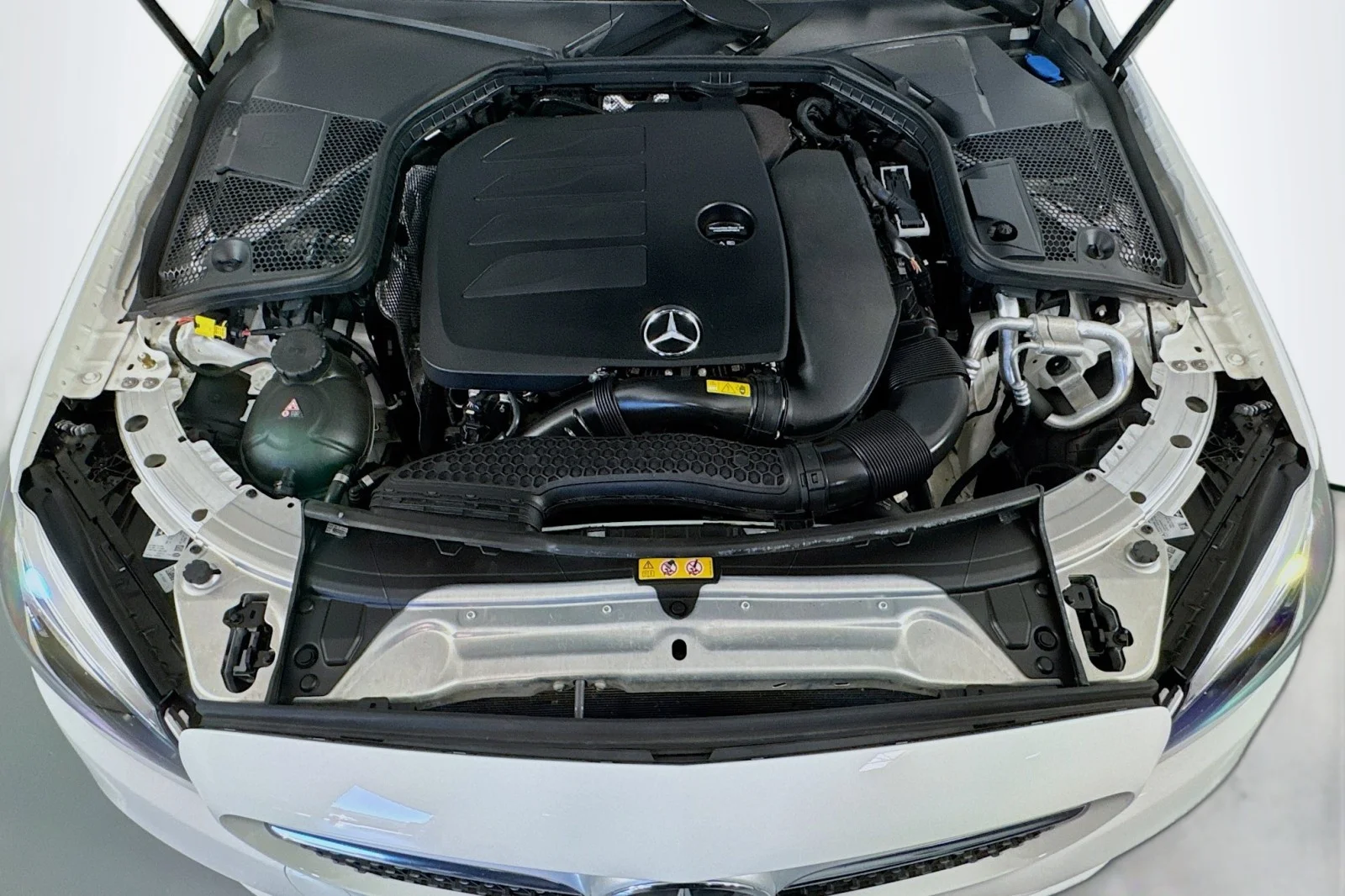 Certified Used 2023 Polar White Mercedes-Benz C 300 image 11